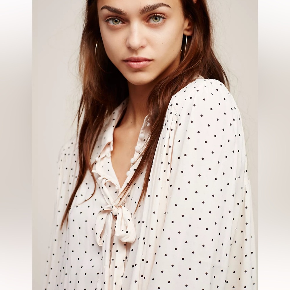 Free People Beige Pink Kennedy Button Down Polka Dot Bell Sleeve Blouse Size L - Picture 3 of 13